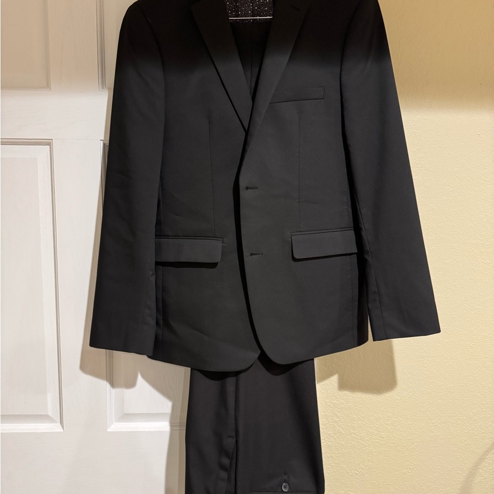 Apt. 9 Men's Black Two-Piece Suit - Notch Lapel